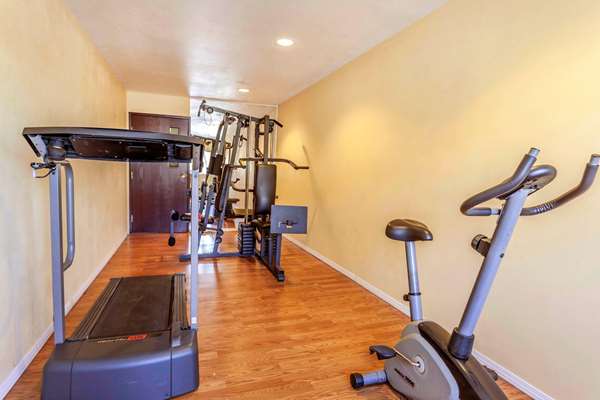 Fitness/ Exercise Room - Quality Inn Arlington - I-5, Exit 206