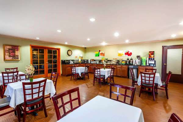 Amenities - Quality Inn Arlington - I-5, Exit 206