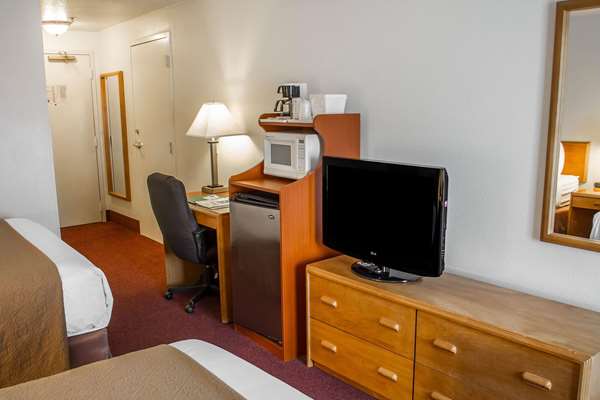  - Quality Inn & Suites Longview