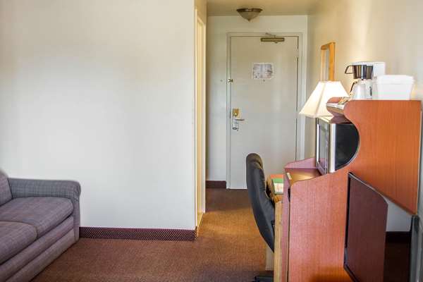 Suite - Quality Inn & Suites Longview