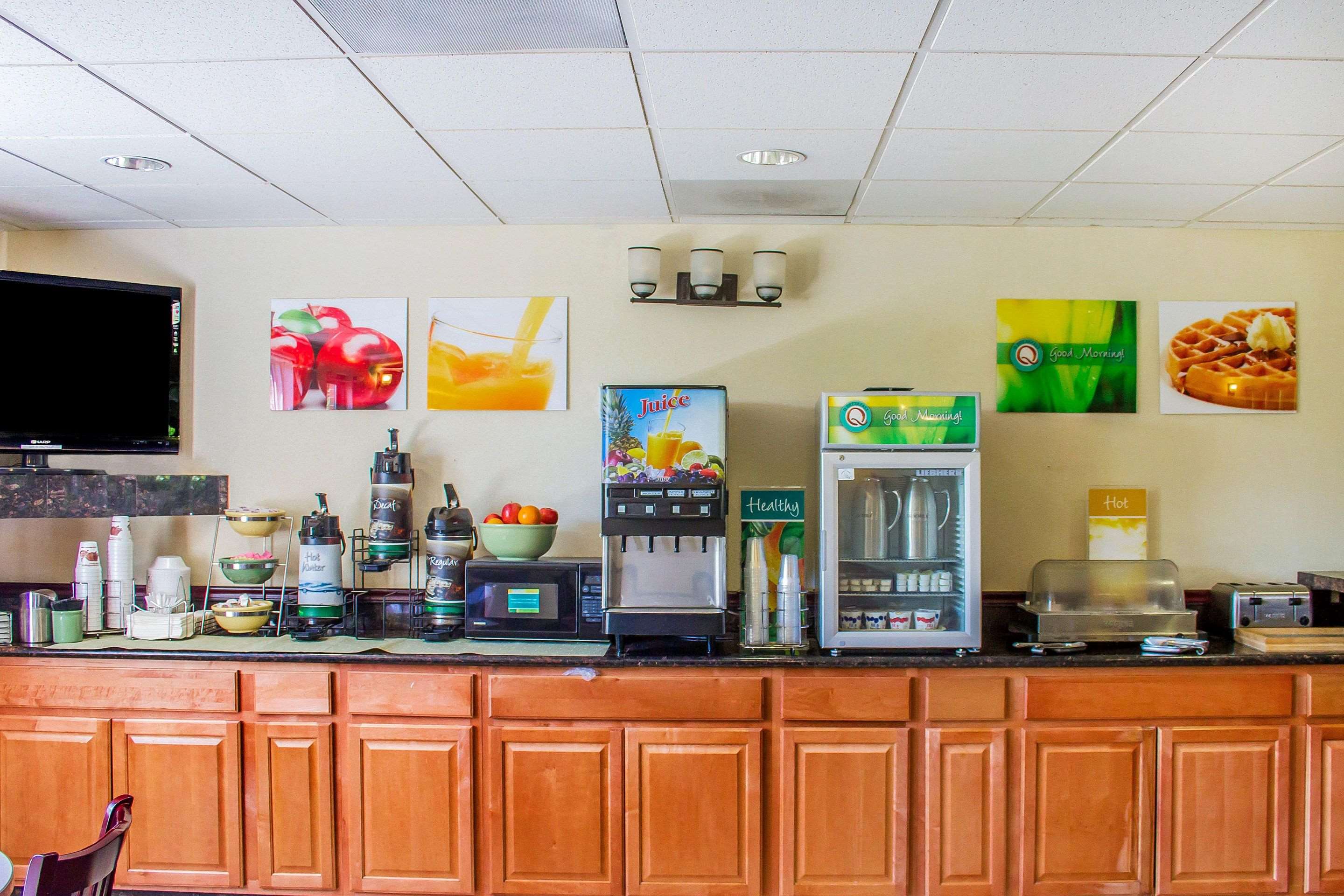 Free continental breakfast