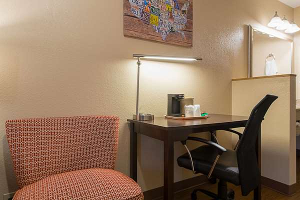  - Econo Lodge Buckley