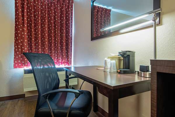  - Econo Lodge Buckley