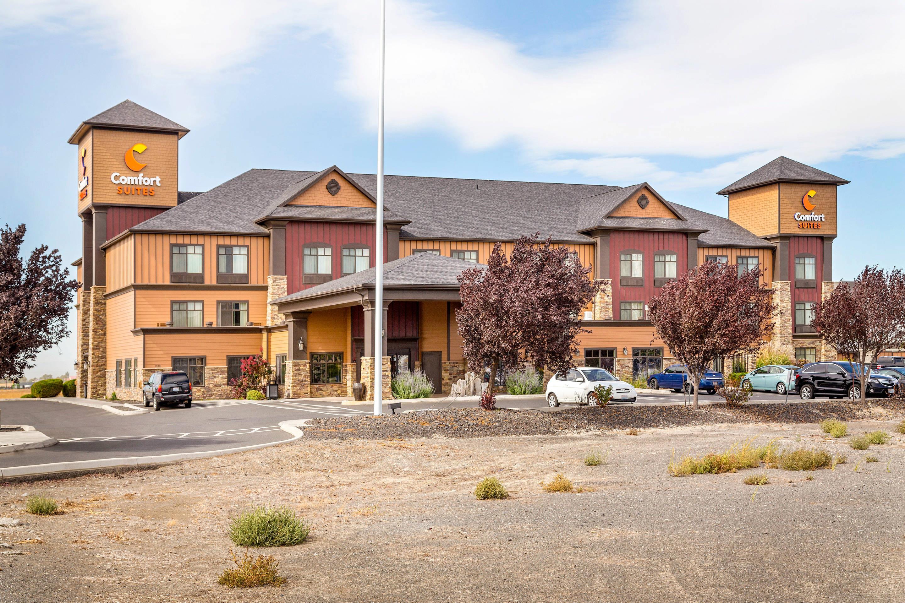 Hotel exterior | Comfort Suites Moses Lake