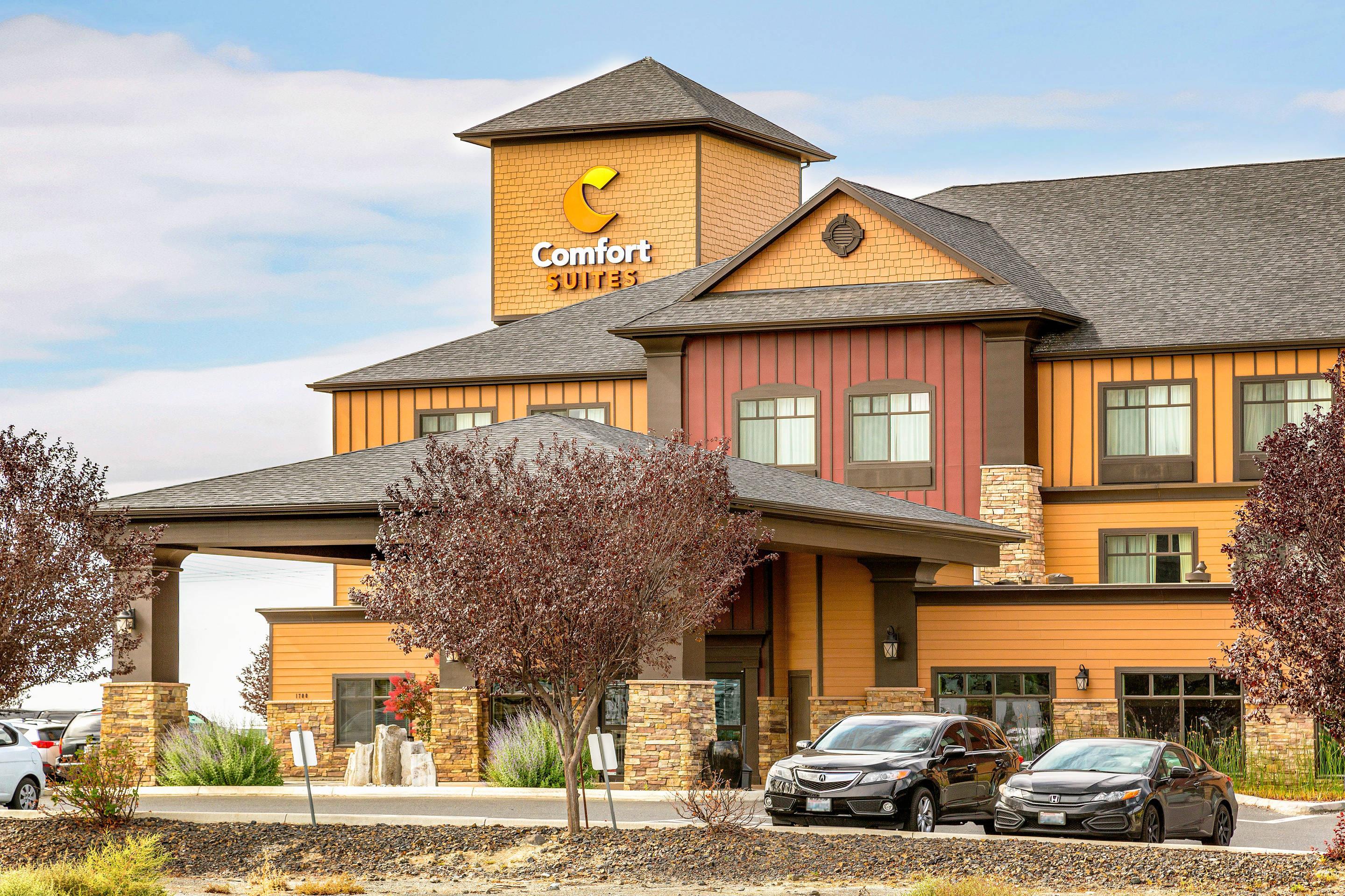 Hotel exterior | Comfort Suites Moses Lake