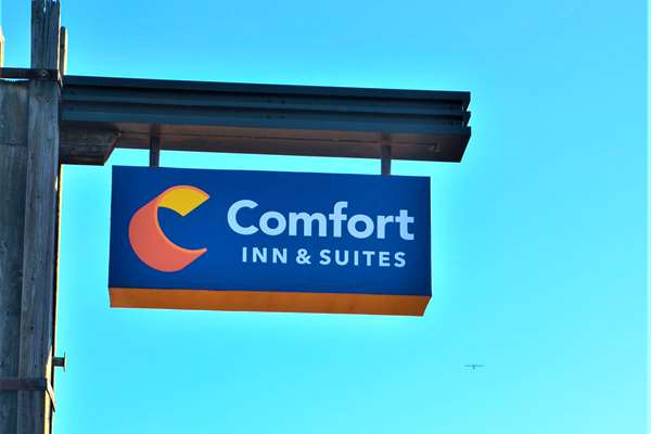Exterior view - Comfort Inn & Suites Vancouver - I-5, Exit 1C