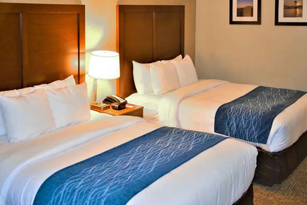  - Comfort Inn & Suites Vancouver - I-5, Exit 1C