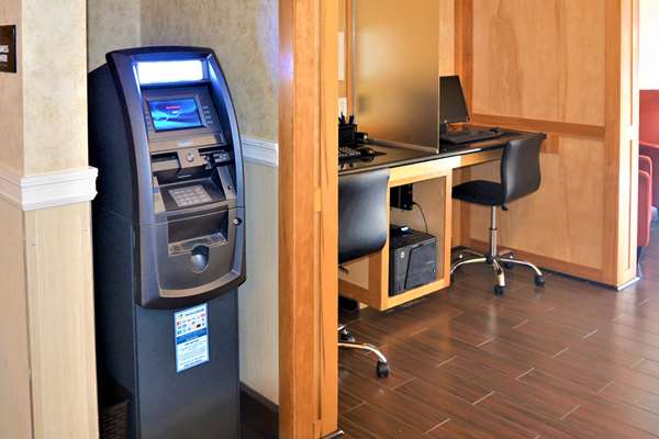 Conference Area - Comfort Inn & Suites Vancouver - I-5, Exit 1C