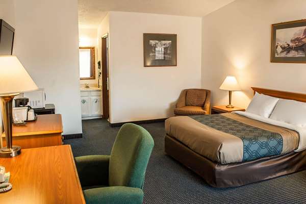  - Econo Lodge Inn & Suites Hoquiam