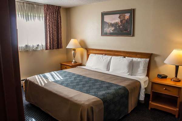 Suite - Econo Lodge Inn & Suites Hoquiam