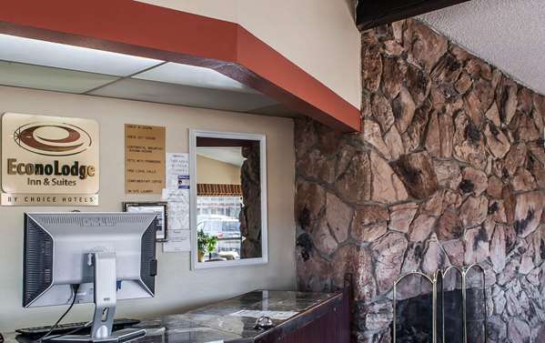  - Econo Lodge Inn & Suites Hoquiam