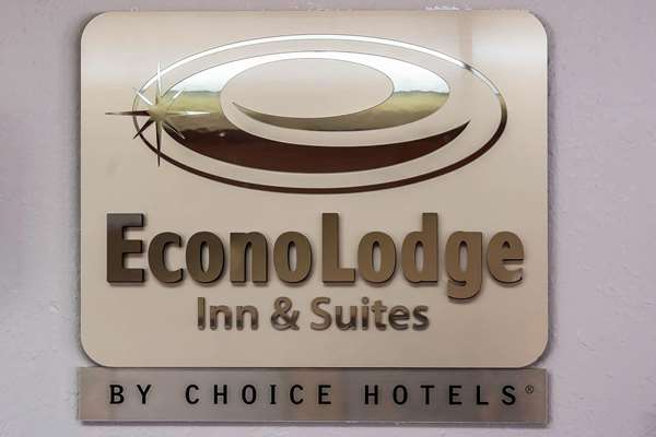  - Econo Lodge Inn & Suites Hoquiam