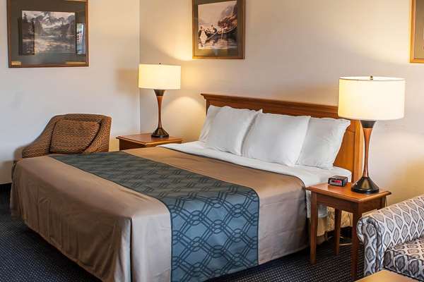  - Econo Lodge Inn & Suites Hoquiam