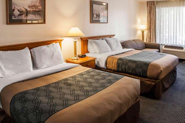  - Econo Lodge Inn & Suites Hoquiam