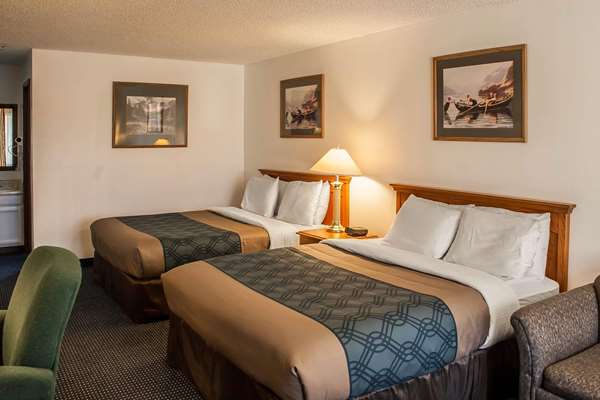  - Econo Lodge Inn & Suites Hoquiam