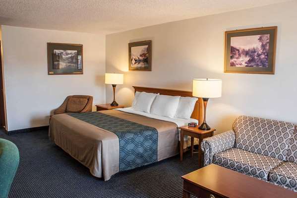  - Econo Lodge Inn & Suites Hoquiam