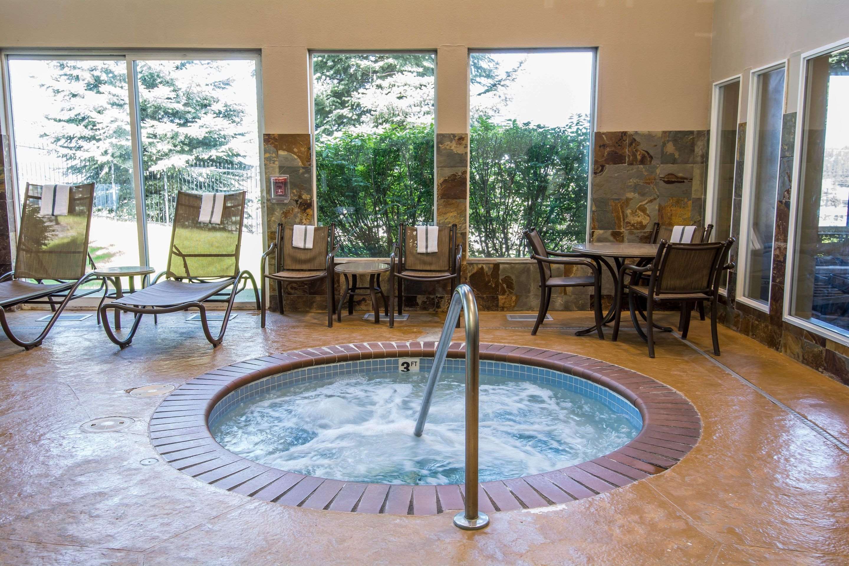 Relax in the hot tub | Comfort Inn & Suites Spokane Valley