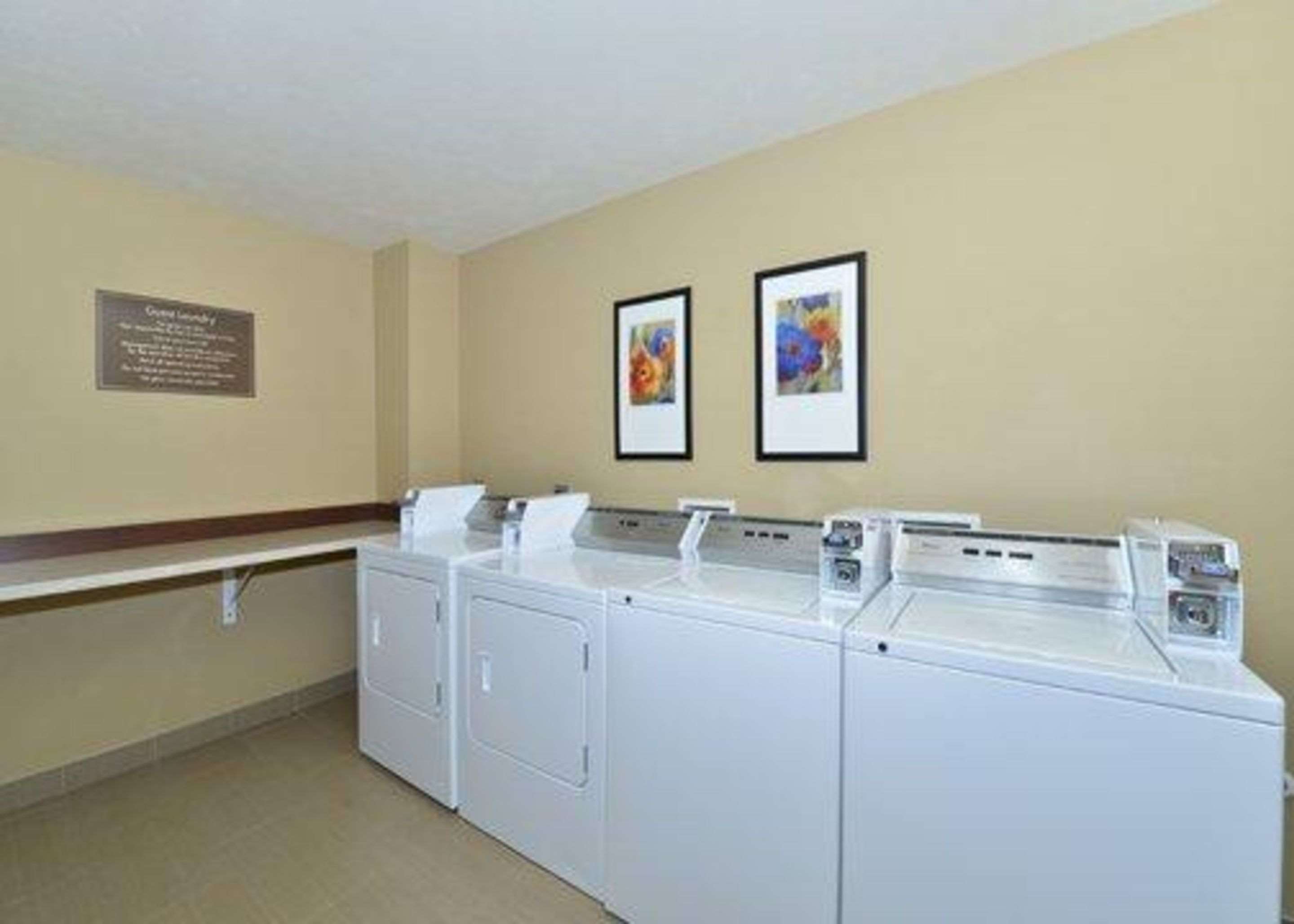 Guest laundry facilities | Comfort Inn & Suites Spokane Valley