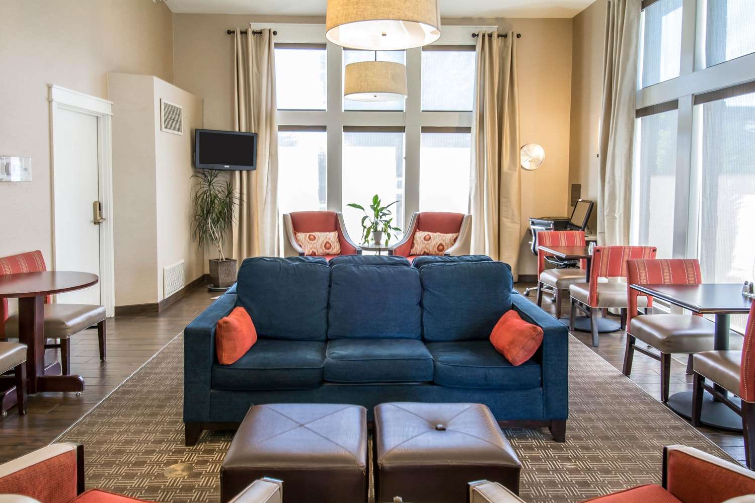 Comfort Inn Suites Spokane Valley Wa See Discounts