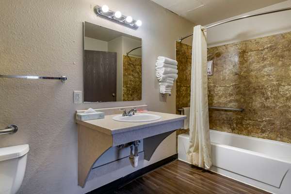  - Econo Lodge Ellensburg - I-90, Exit 106