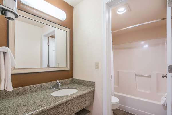 Suite - Quality Inn & Suites Walla Walla