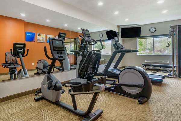 Fitness/ Exercise Room - Comfort Inn & Suites Bothell - I-405, Exit 26