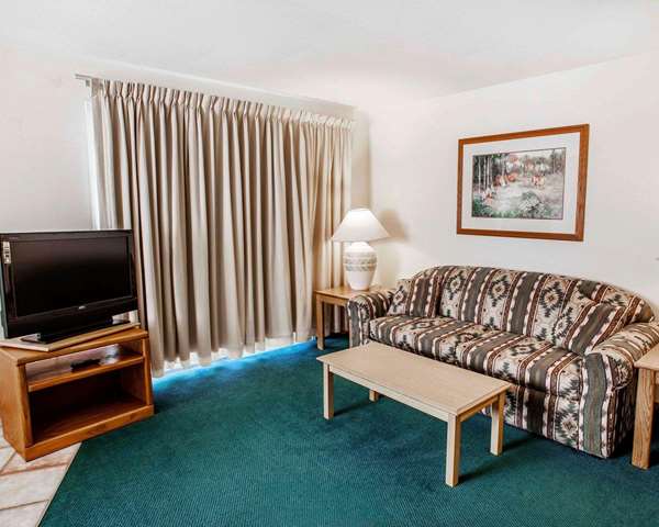Suite - Quality Inn & Suites Bremerton