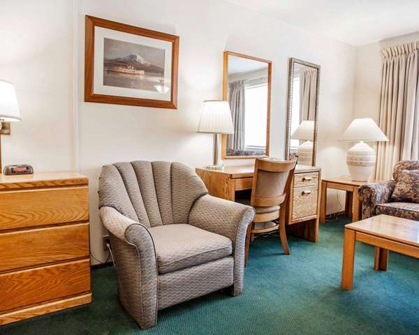  - Quality Inn & Suites Bremerton