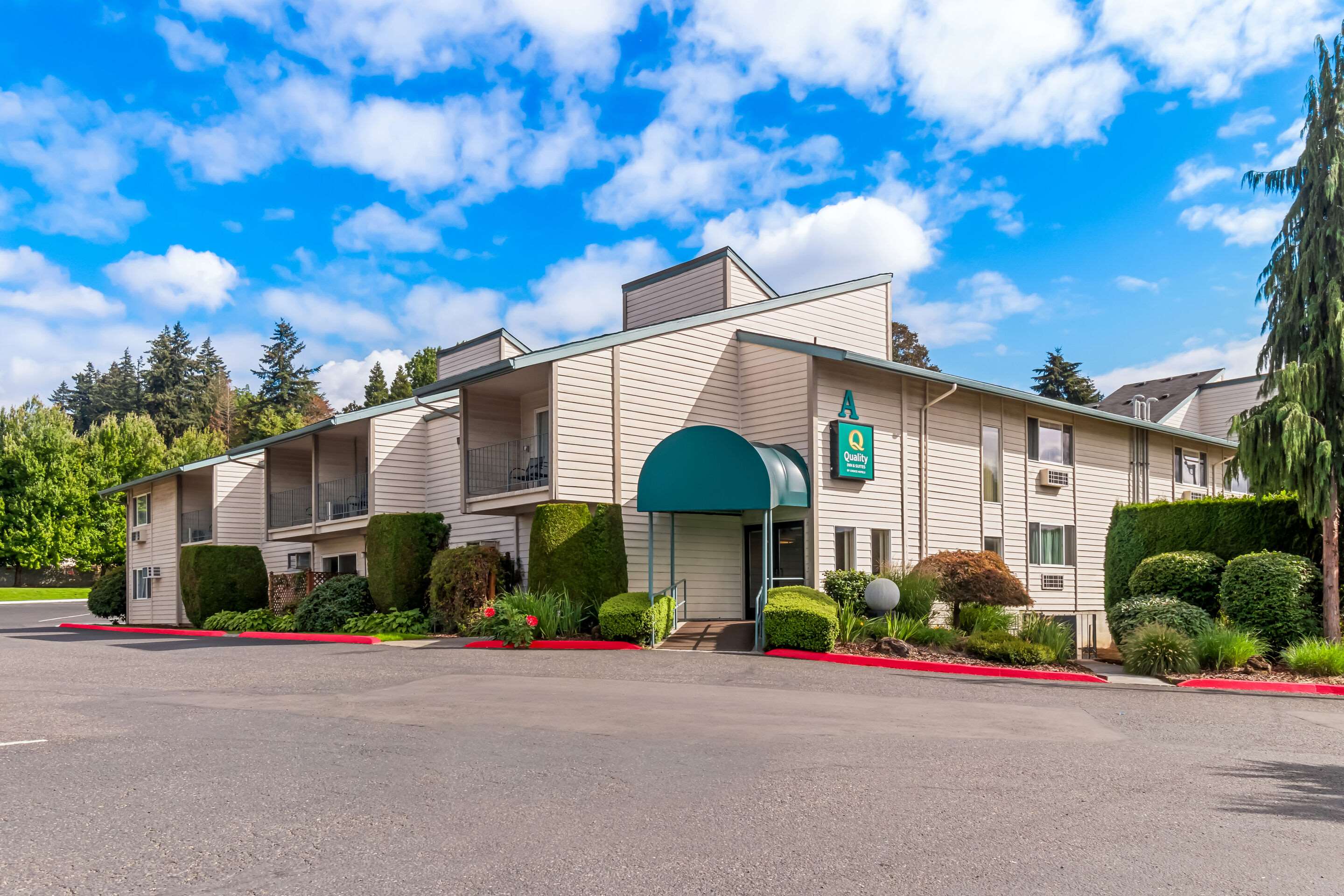 Hotel exterior | Quality Inn And Suites Vancouver