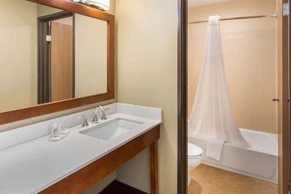 Suite - Comfort Inn Colville