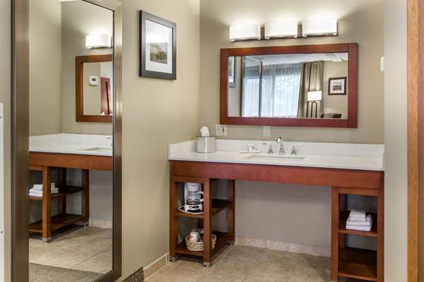 Suite - Comfort Inn Colville