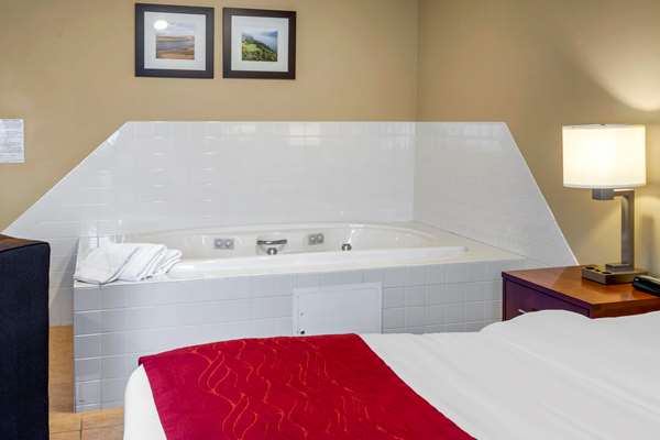 Suite - Comfort Inn Colville