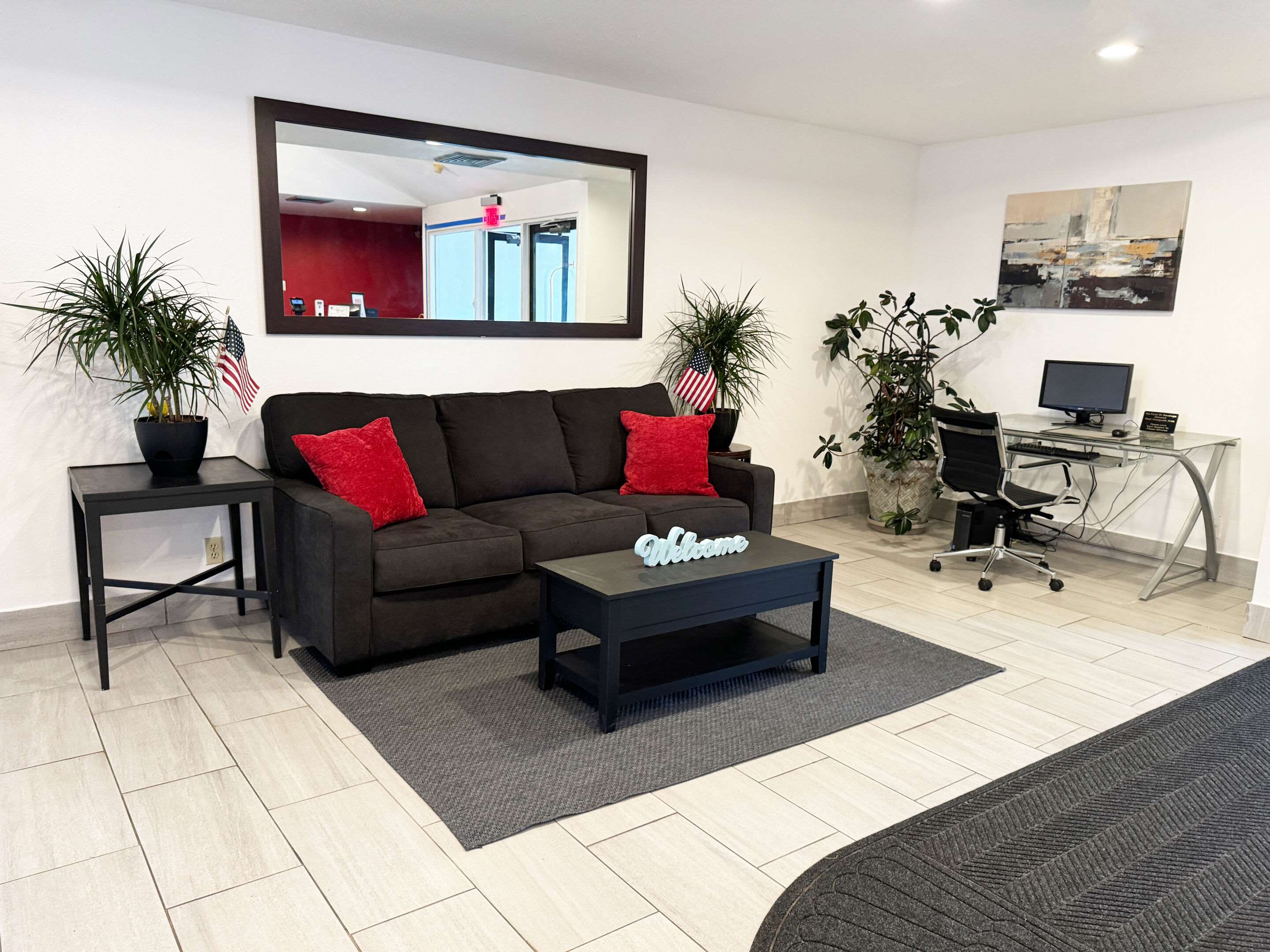Hotel lobby | Econo Lodge Rothschild