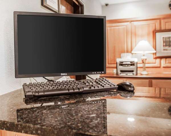 Conference Area - Quality Inn Beloit - I-39 & I-90, Exit 185