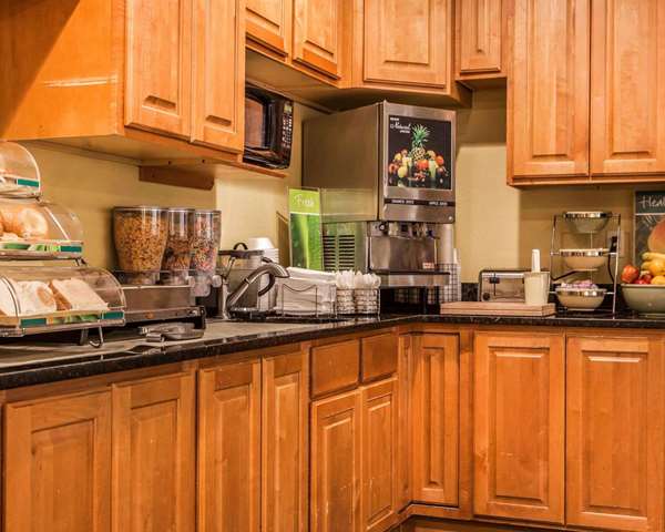 Amenities - Quality Inn Beloit - I-39 & I-90, Exit 185