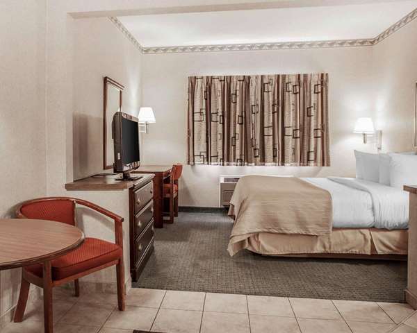 Suite - Quality Inn Beloit - I-39 & I-90, Exit 185