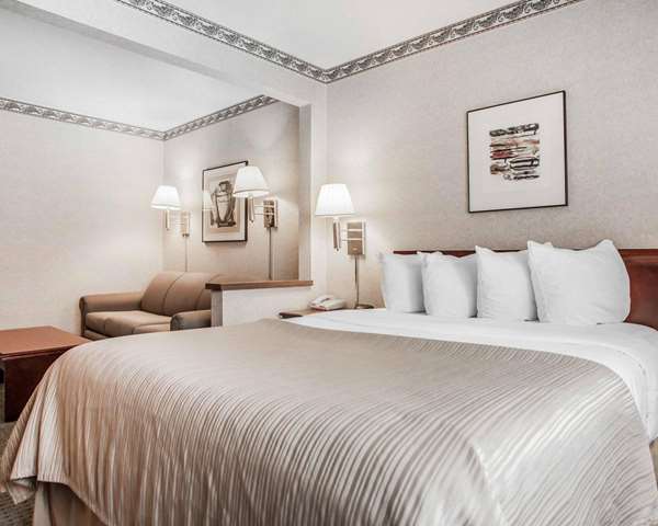 Suite - Quality Inn Beloit - I-39 & I-90, Exit 185