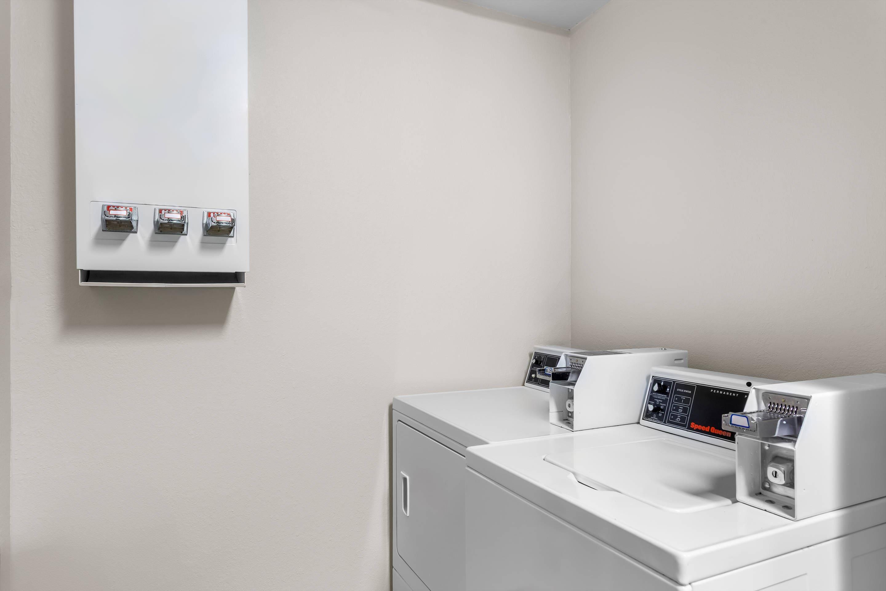 Guest laundry facilities | Quality Inn