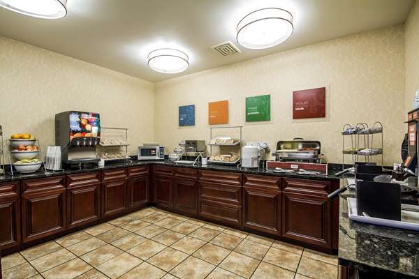 Amenities - Comfort Suites Airport Appleton