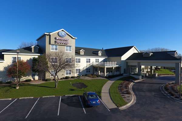 Exterior view - Comfort Suites Airport Appleton
