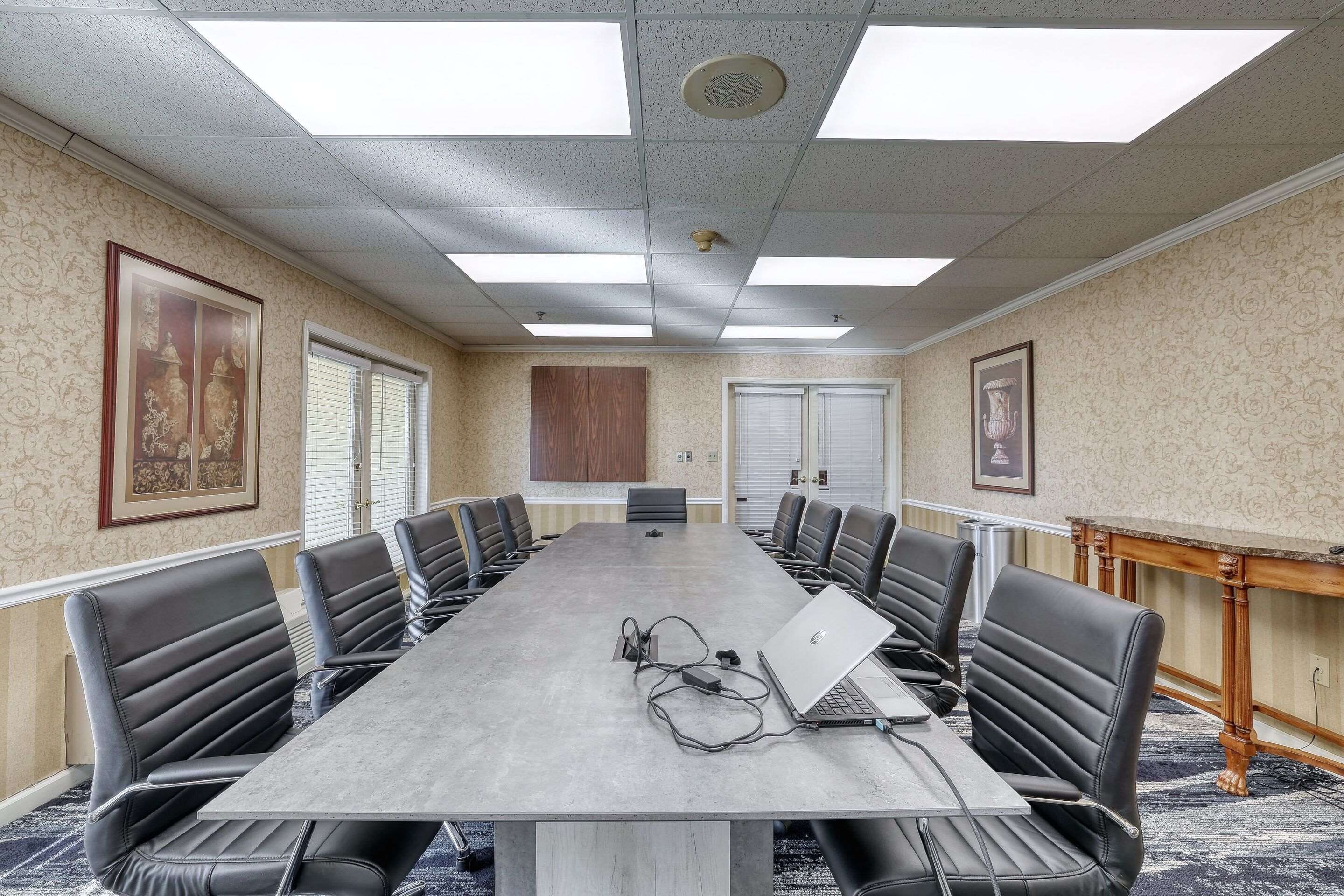 Meeting room | Comfort Suites Appleton Airport