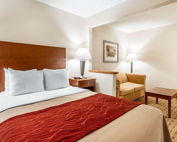 Suite - Quality Inn Eau Claire