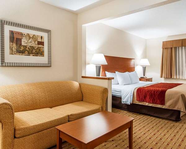 Suite - Quality Inn Eau Claire