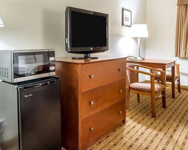  - Quality Inn Eau Claire