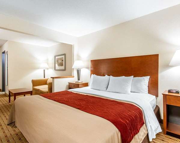 Suite - Quality Inn Eau Claire