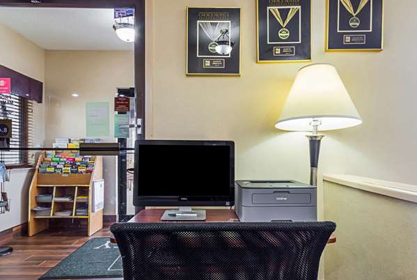 Conference Area - Quality Inn Sheboygan