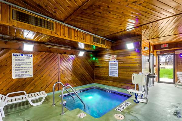 Pool - Quality Inn Sheboygan