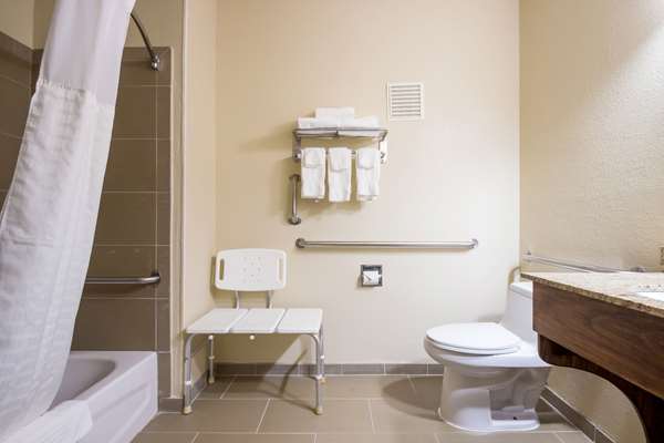  - Comfort Inn Green Bay