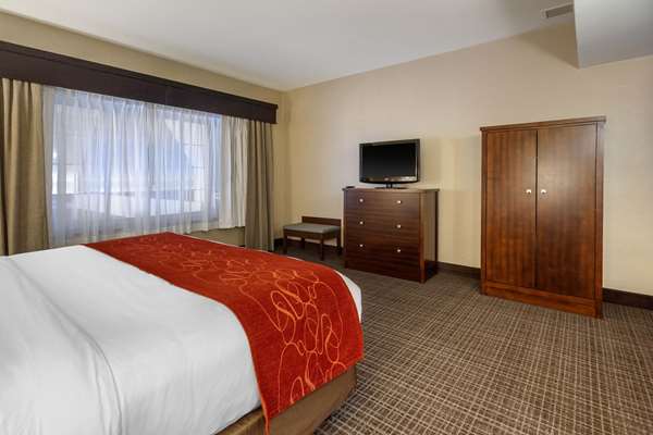 Suite - Comfort Suites Green Bay