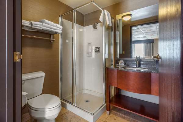 Suite - Comfort Suites Green Bay